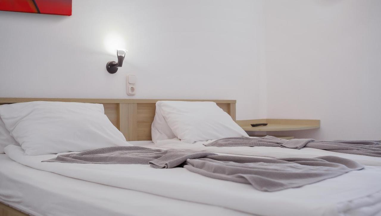 Hotel Platan 扎马迪 外观 照片